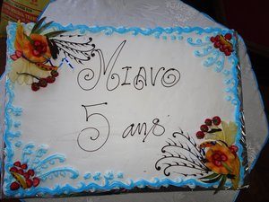 5 ème anniversaire MIAVO gâteau